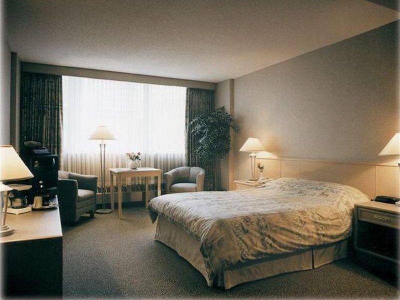 Ramada Plaza By Wyndham Calgary Downtown Otel Dış mekan fotoğraf